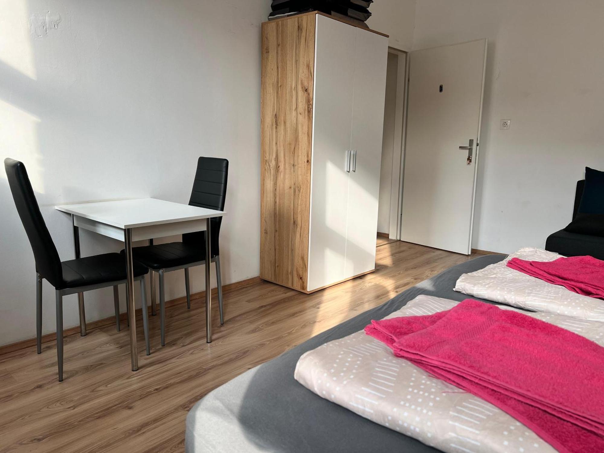 Comfortable 4br Shared Perfect For Groups & Friends