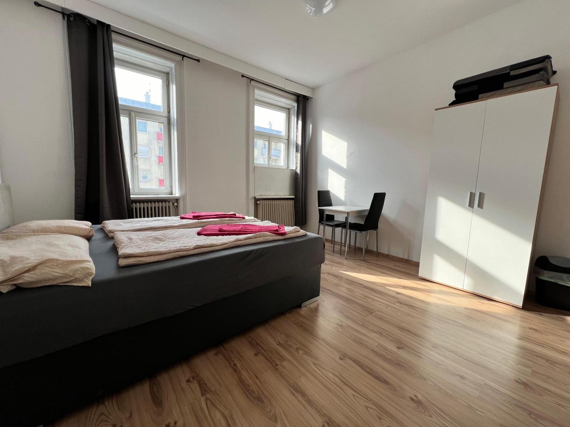 Comfortable 4br Shared Perfect For Groups & Friends Apartment Wien